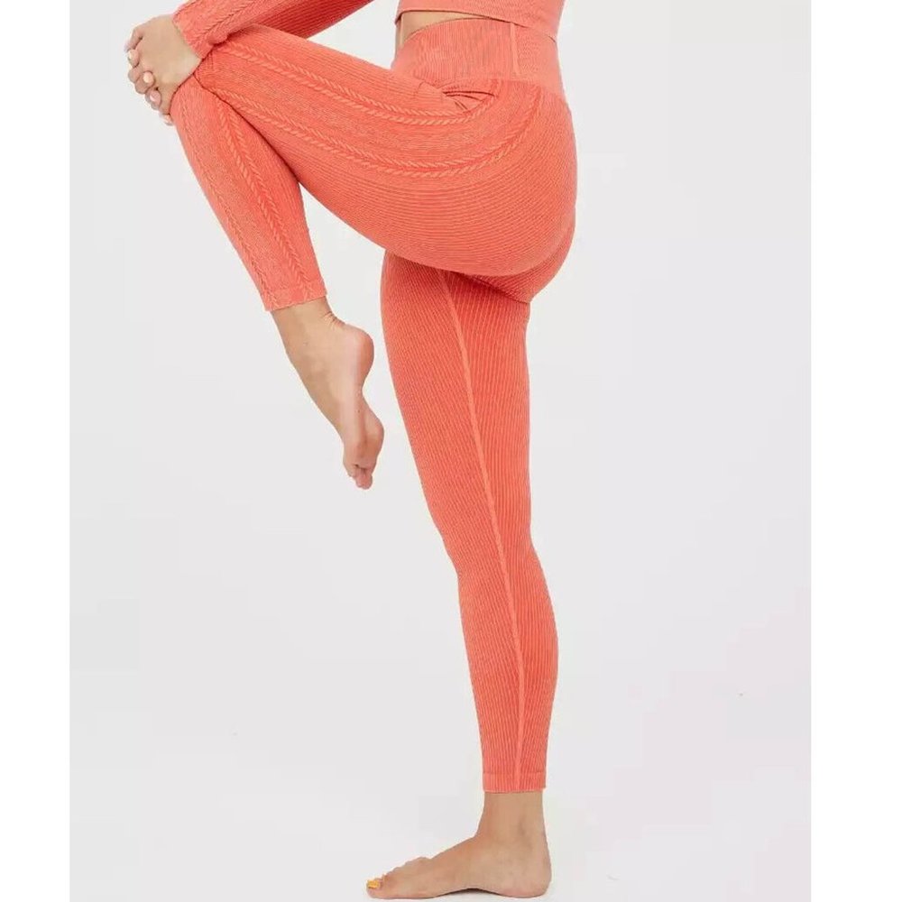 Aerie OFFLINE Big Chill High Waist Seamless Ribbed Leggings